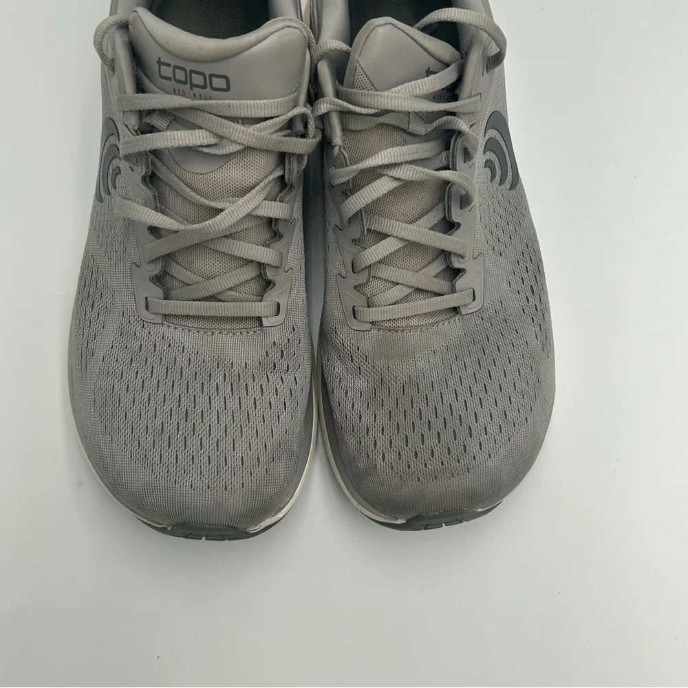 Topo Athletic Phantom 3 Road Running Shoe Sneaker Grey Size 9.5 Men’s